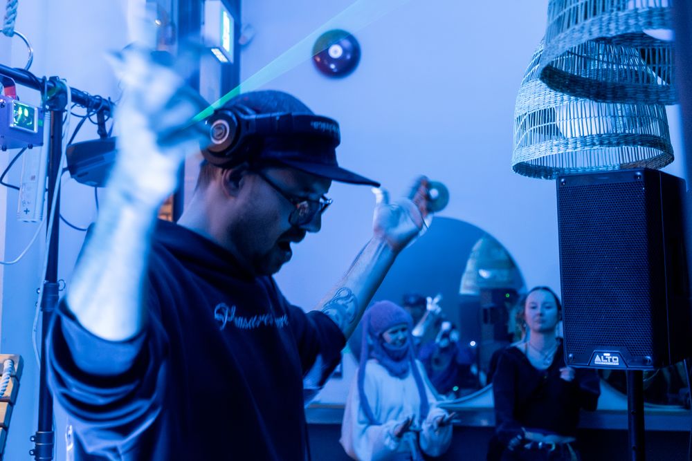 Dj event, live music