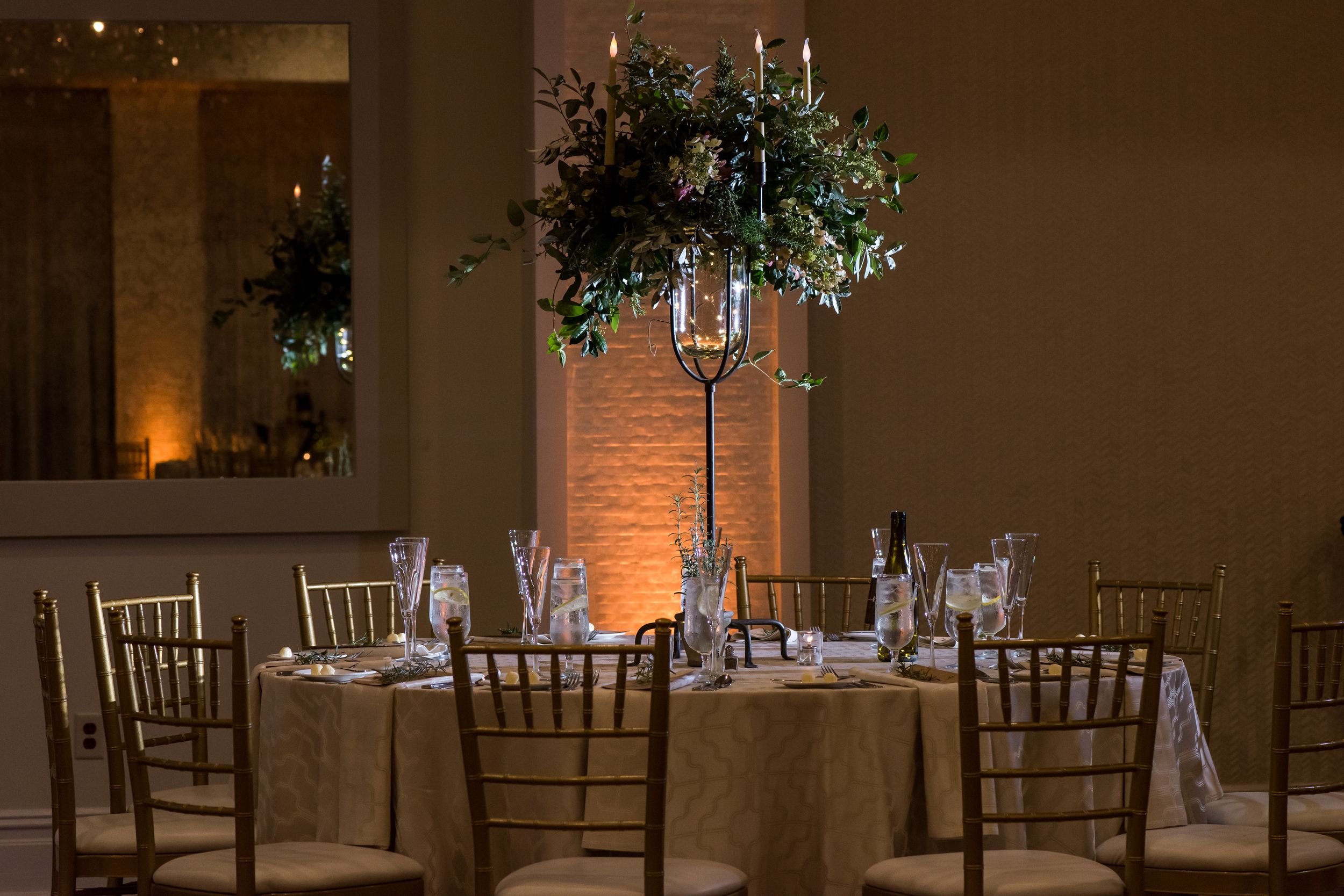 Elegant wedding at Wyndham Newport Hotel in Middletown. Luxury Rhode Island wedding photography by local professional Stefy Hilmer.