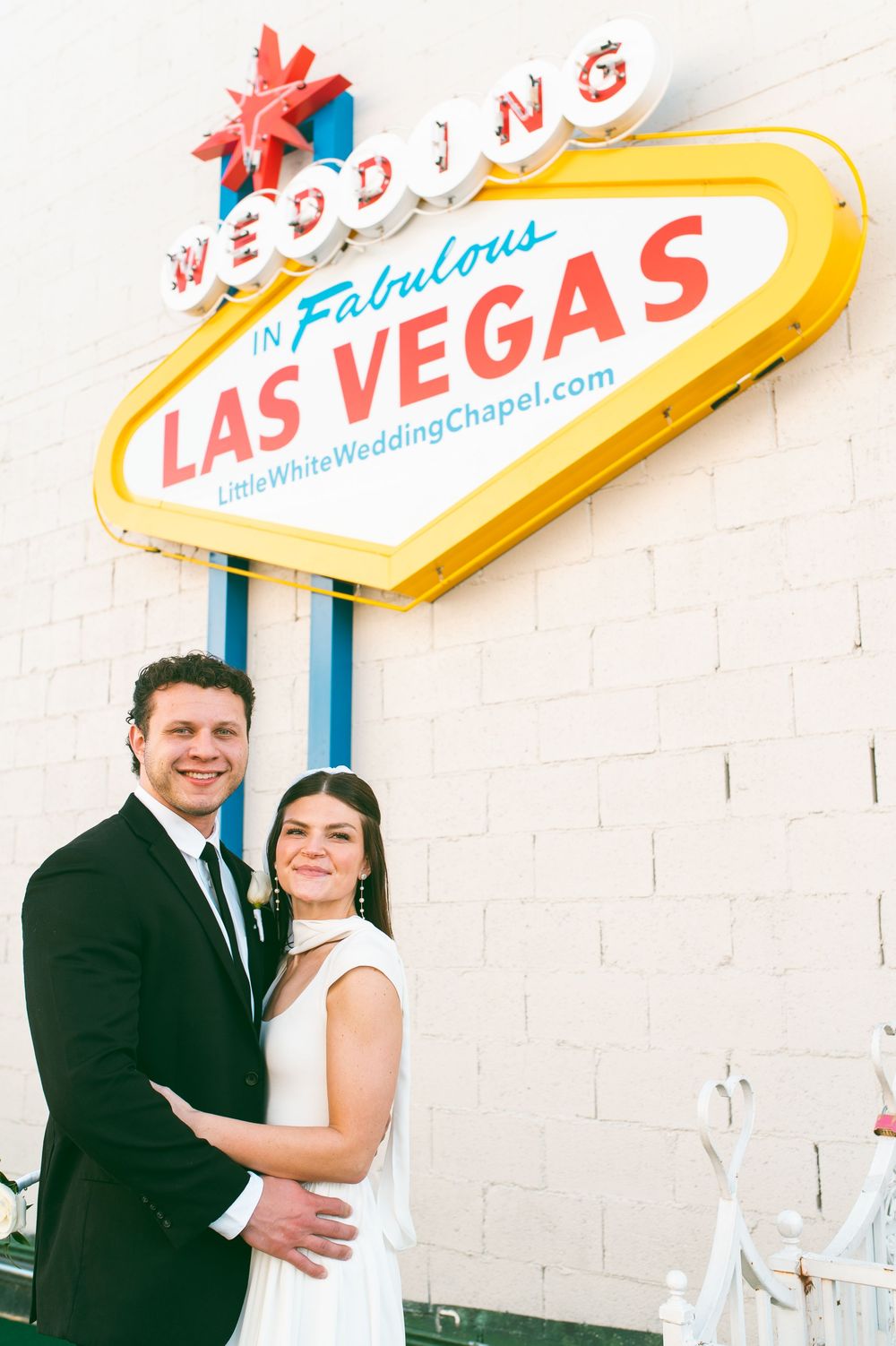 Tunnel of Love wedding at the Little White chapel
