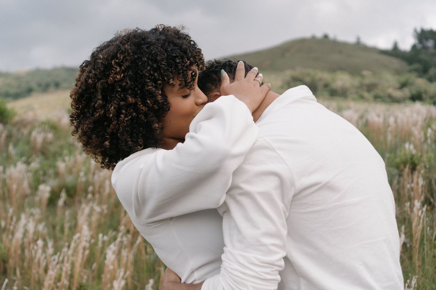 Rapaz chora ao fazer pedido de casamento em Campos do Jordão