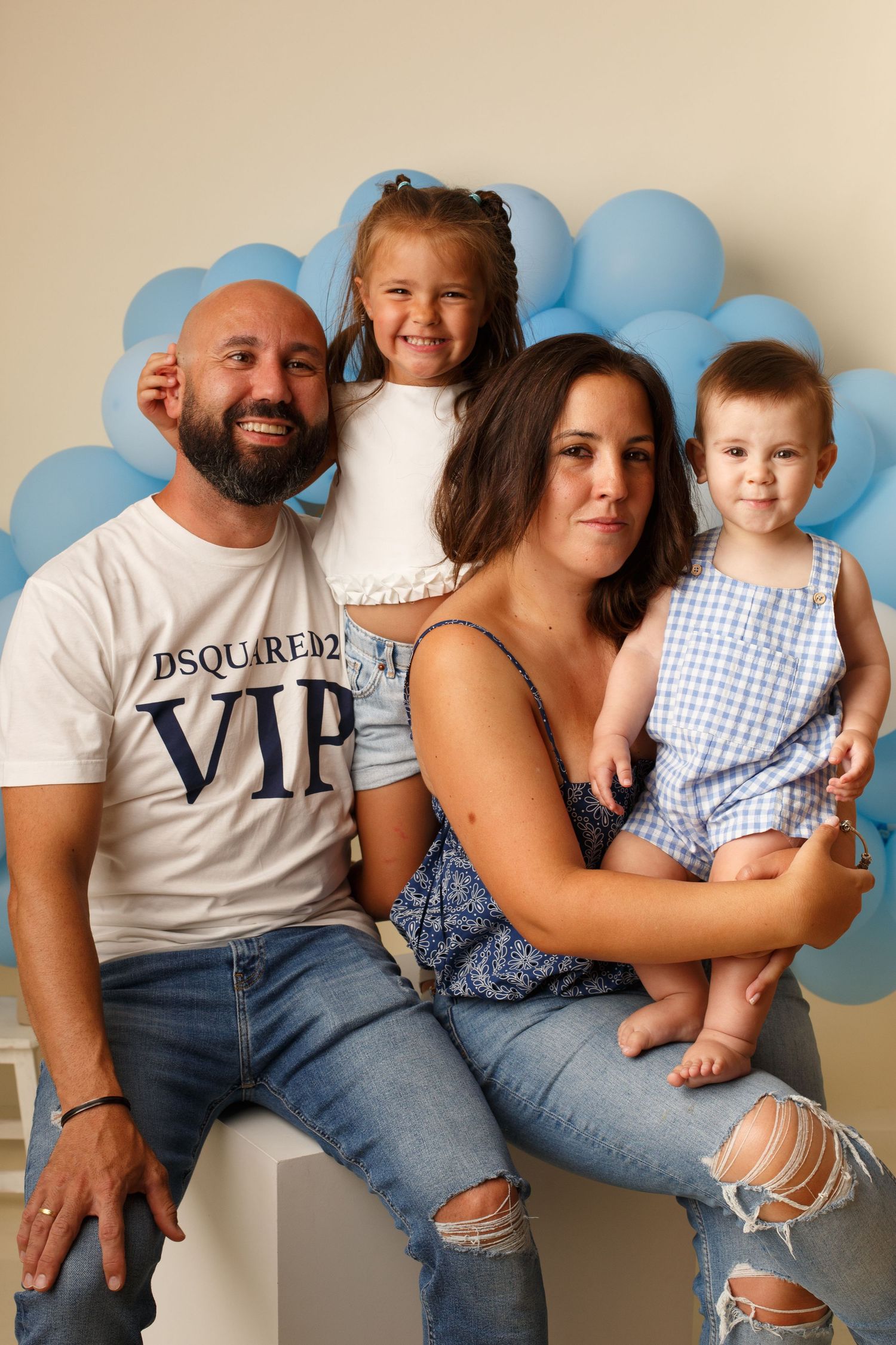 SMASH CAKE, FOTOS DE CUMPLEAÑOS, CUMPLEAÑOS NIÑOS, ESTUDIO DE FOTOS EN MADRID, SMASH THE CAKE PHOTOGRAPHY, PRIMER AÑITO, YA CUMPLE UNO, BEBÉ