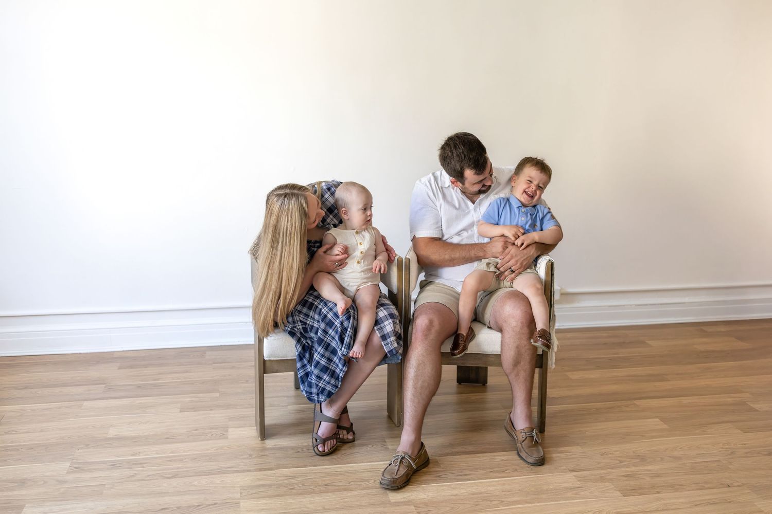 Springfield Il photographer captures a first birthday milestone session in Central, IL