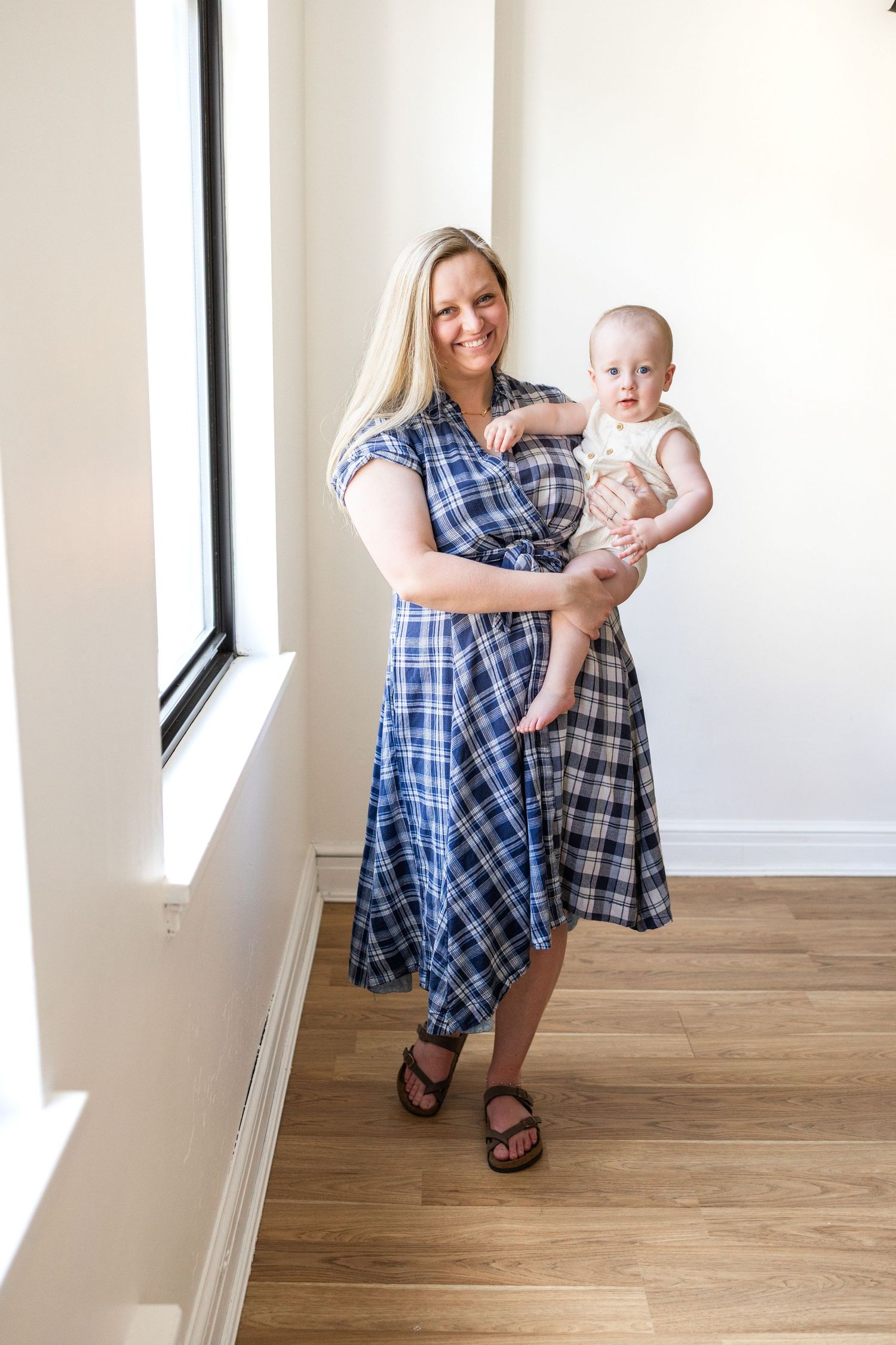 Springfield Il photographer captures a first birthday milestone session in Central, IL