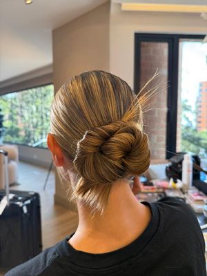 Sleek bun