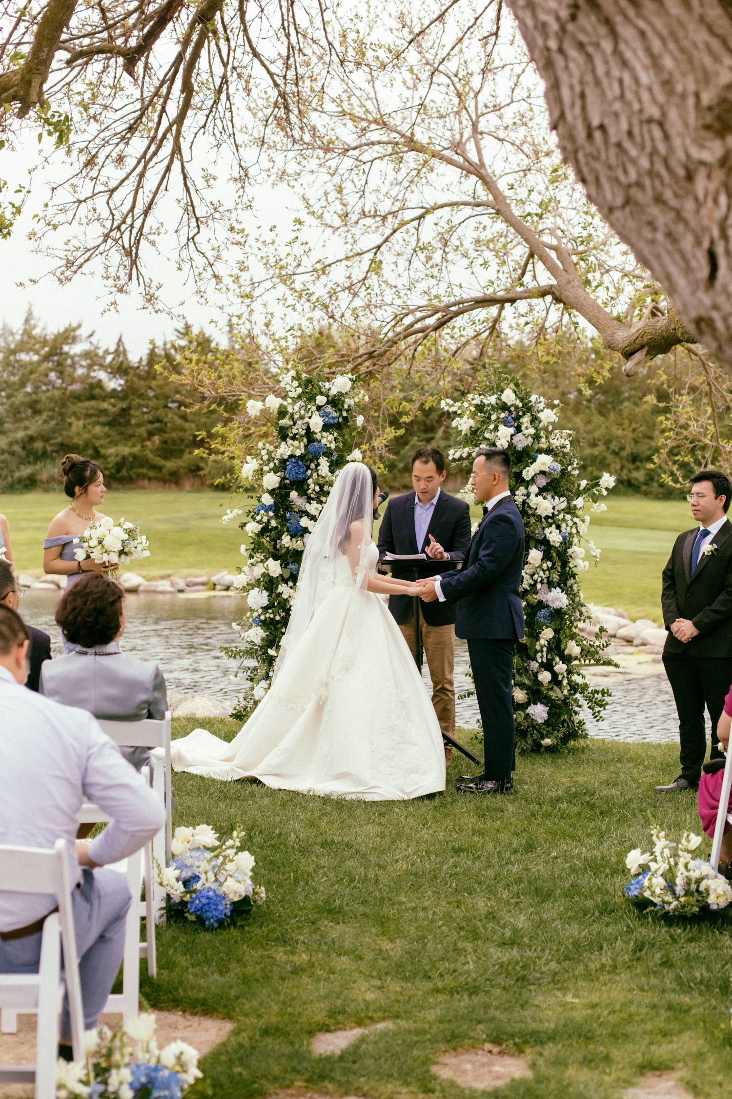 Destination wedding photographer Omaha
