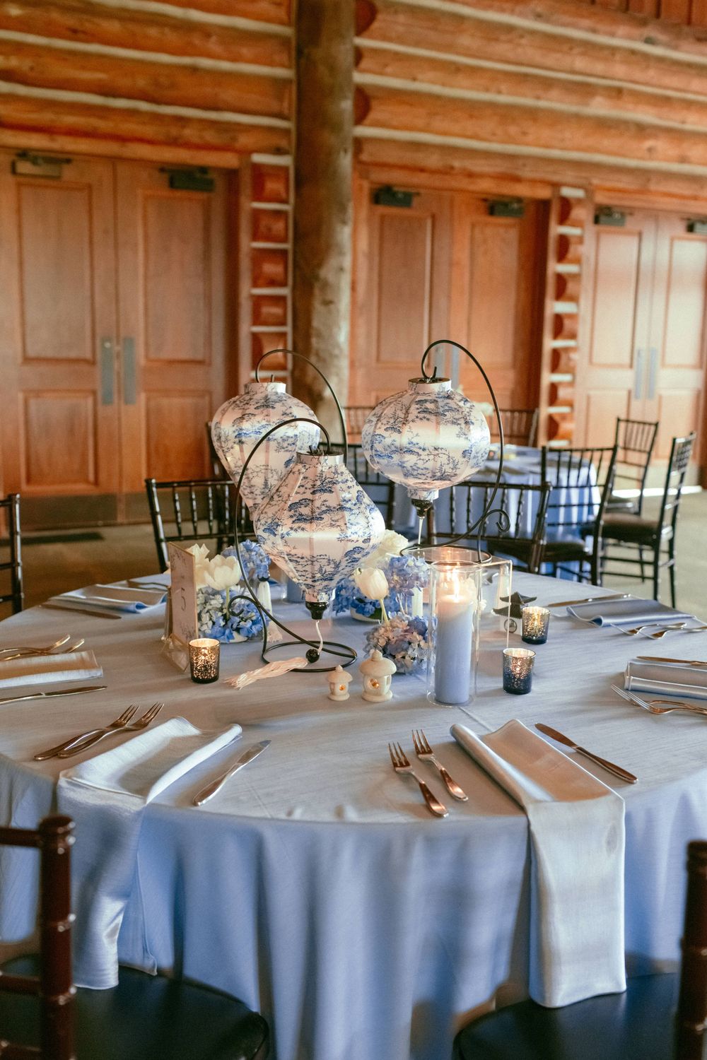 Destination wedding photographer Omaha