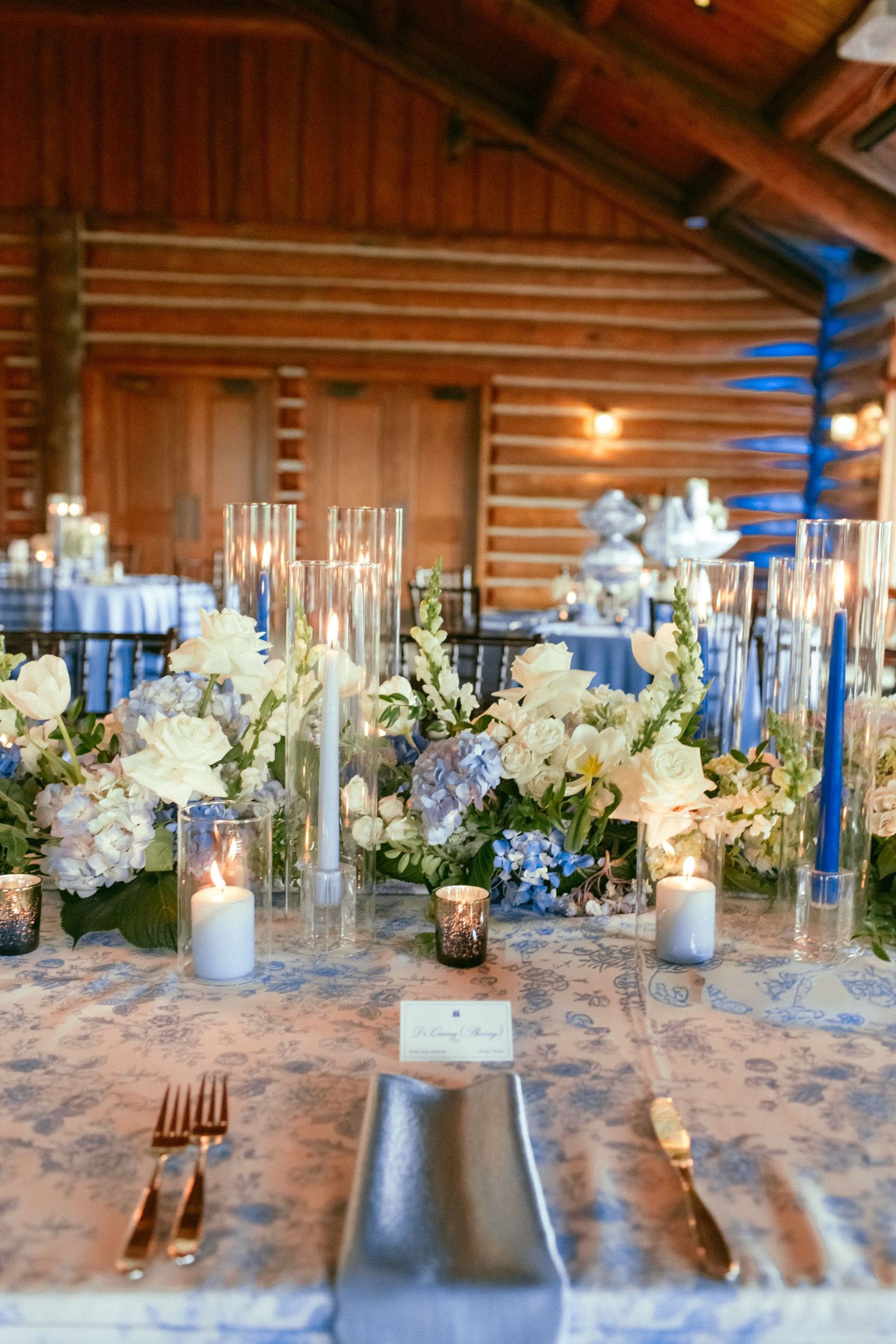 Destination wedding photographer Omaha