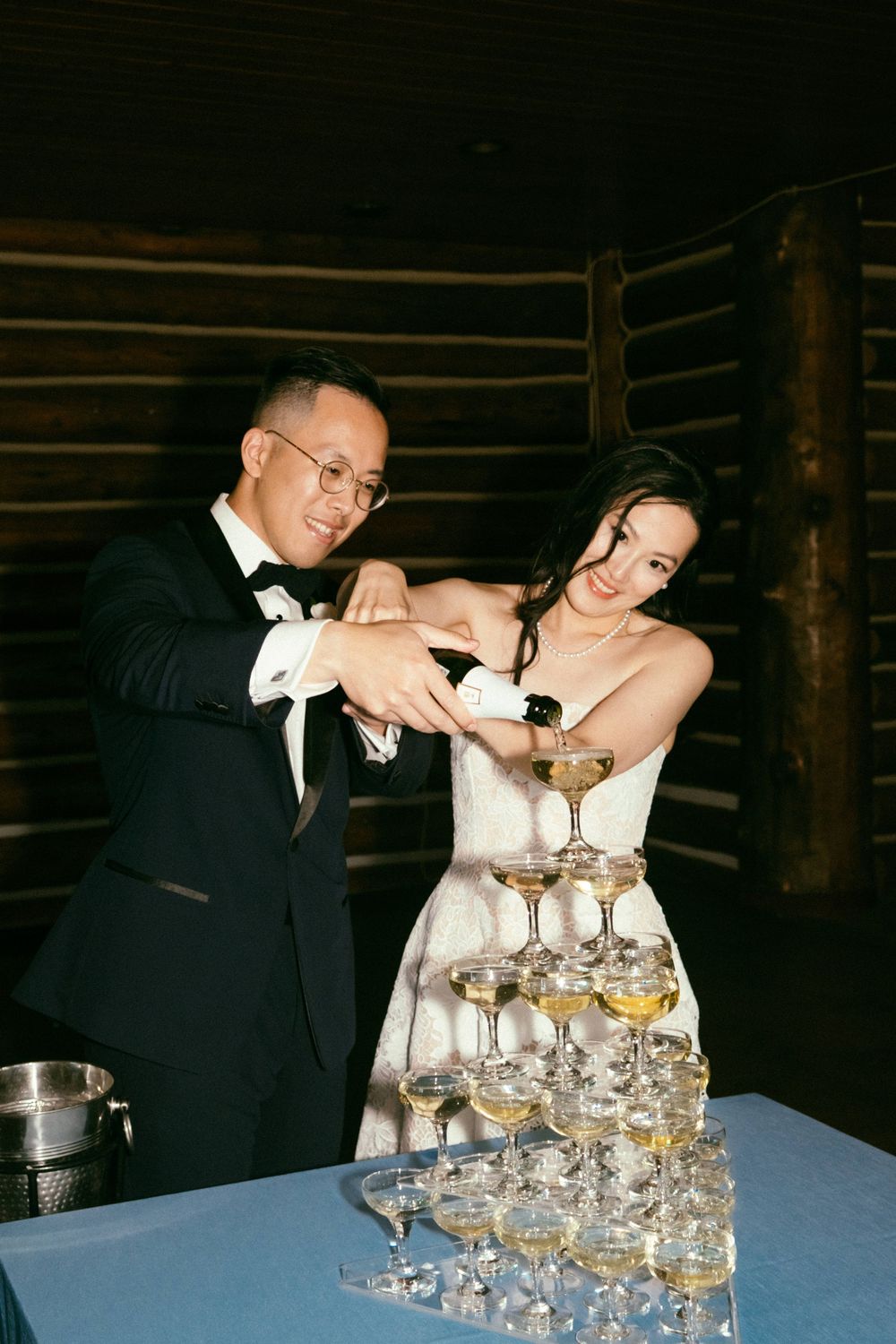 Destination wedding photographer Omaha