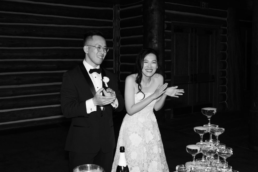 Destination wedding photographer Omaha