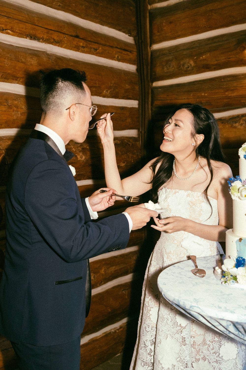 Destination wedding photographer Omaha