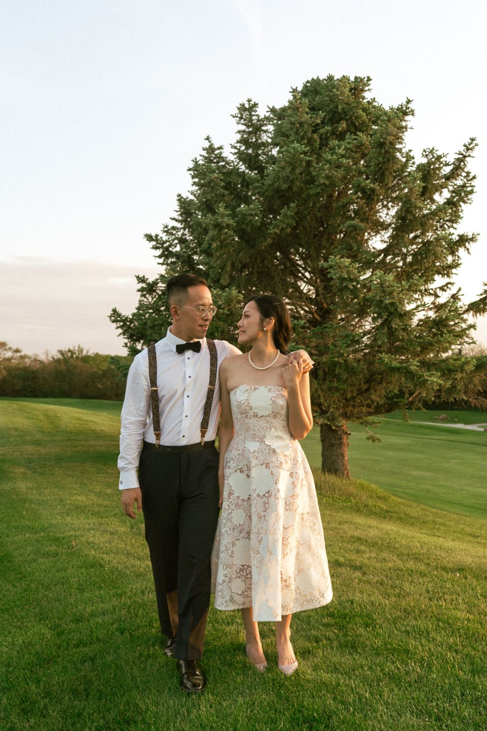 Destination wedding photographer Omaha