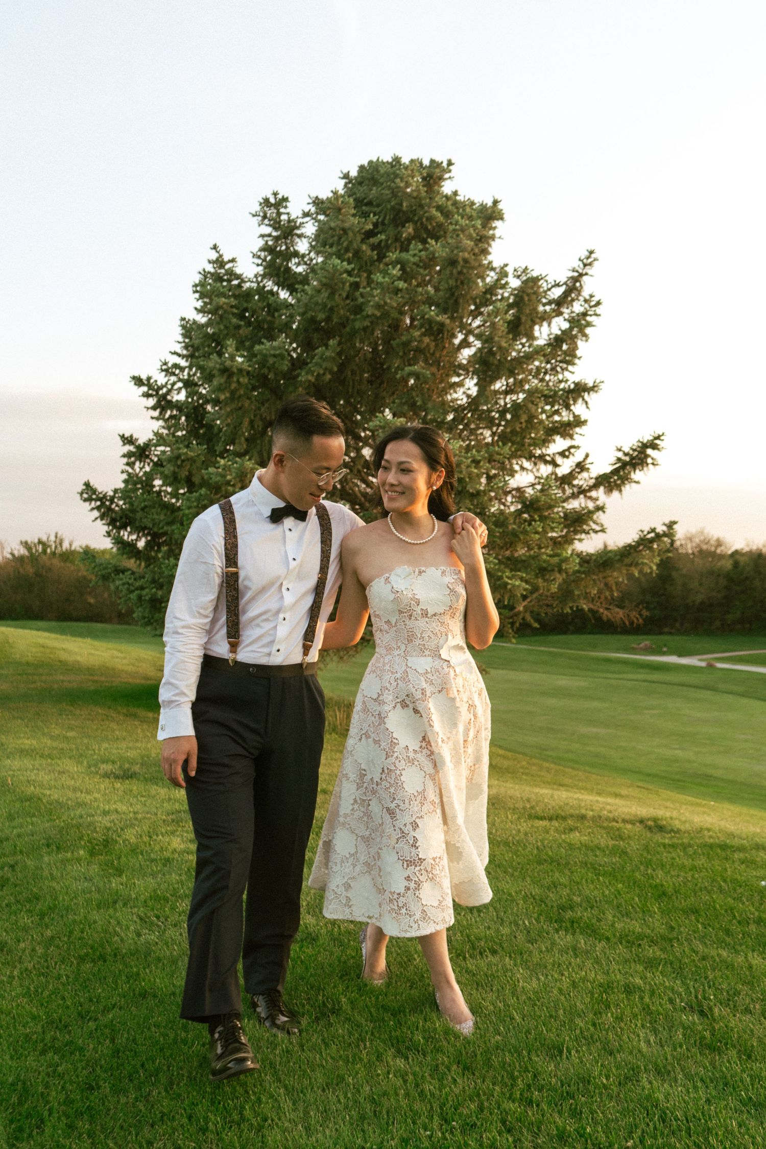 Destination wedding photographer Omaha