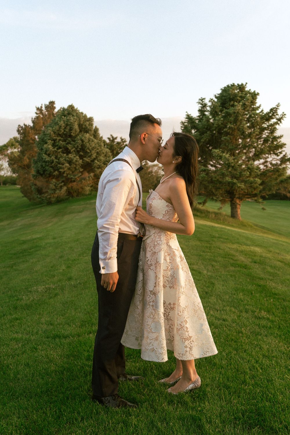 Destination wedding photographer Omaha