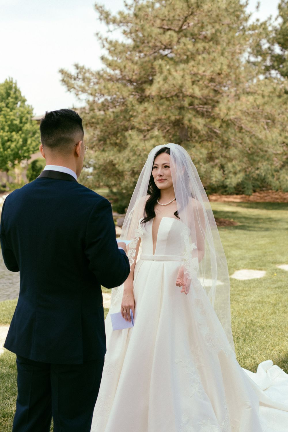 Documentary style wedding photographer Omaha