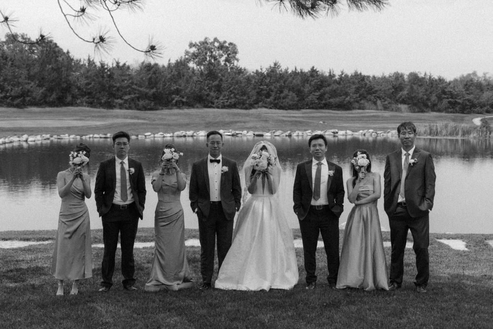 Documentary style wedding photographer Omaha