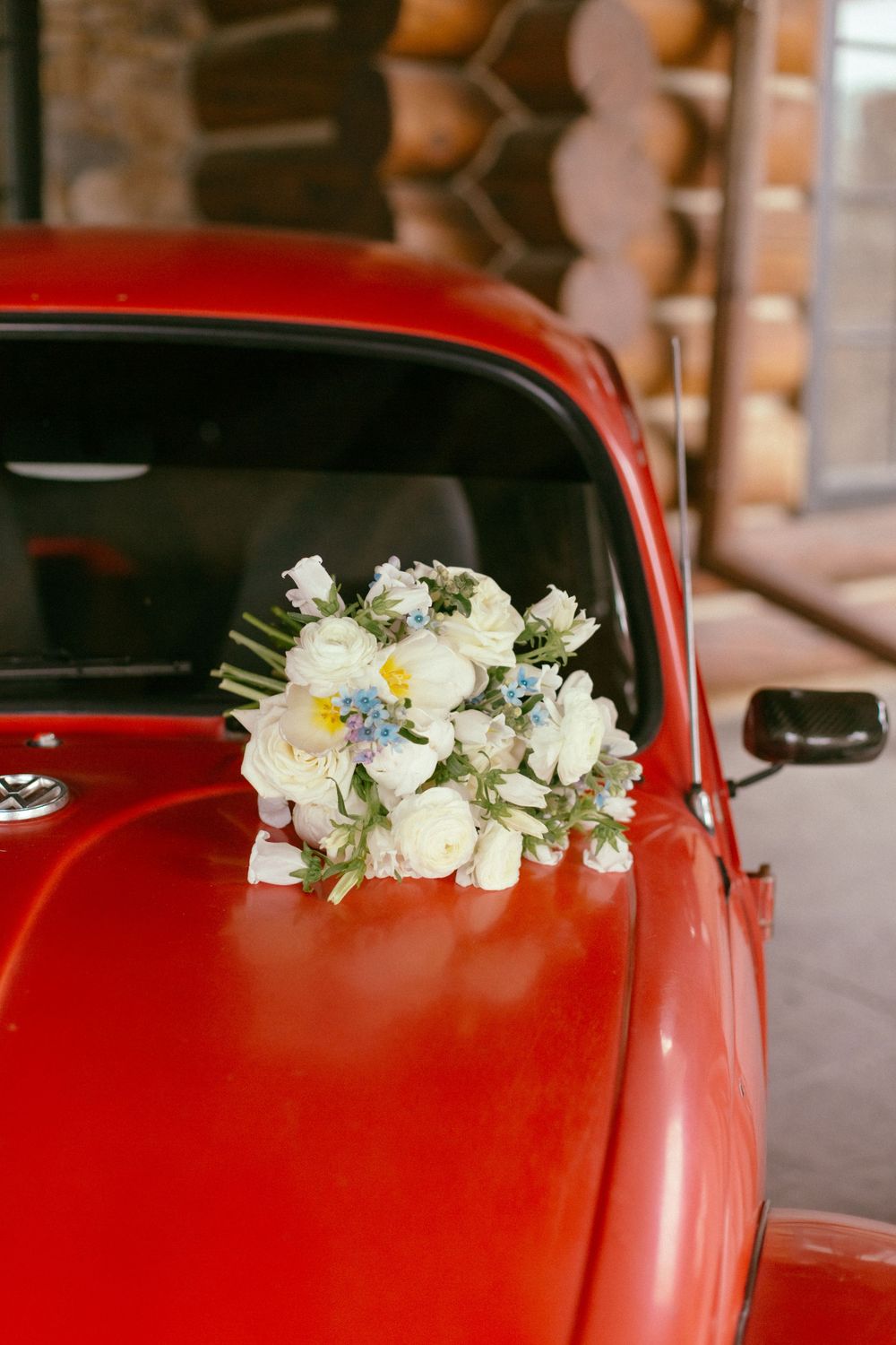 Documentary style wedding photographer Omaha
