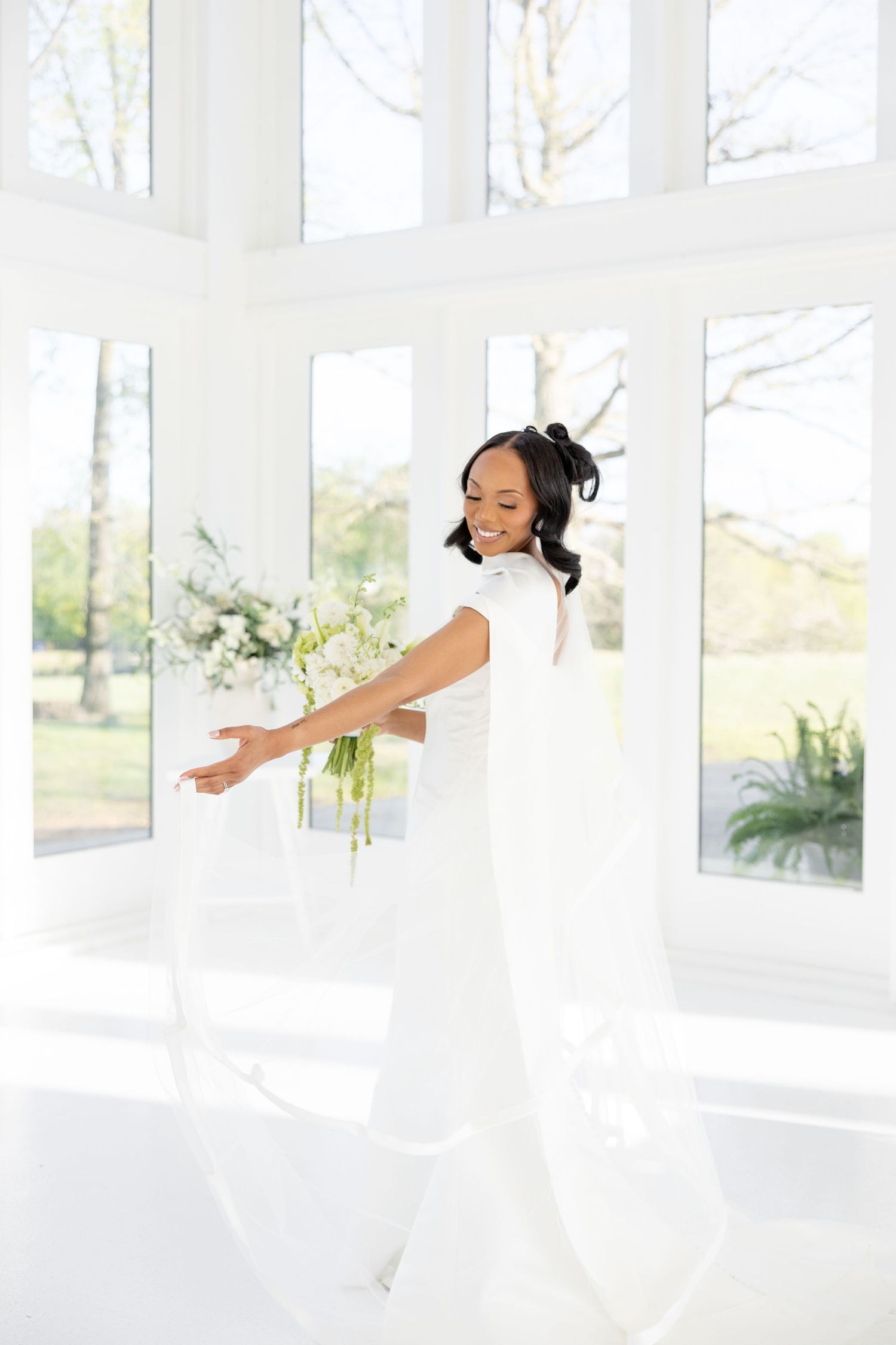 Light and airy wedding and engagement photography by Julia and Sean Photography
 serving Dayton, Columbus, Cincinnati, Ohio, and beyond.