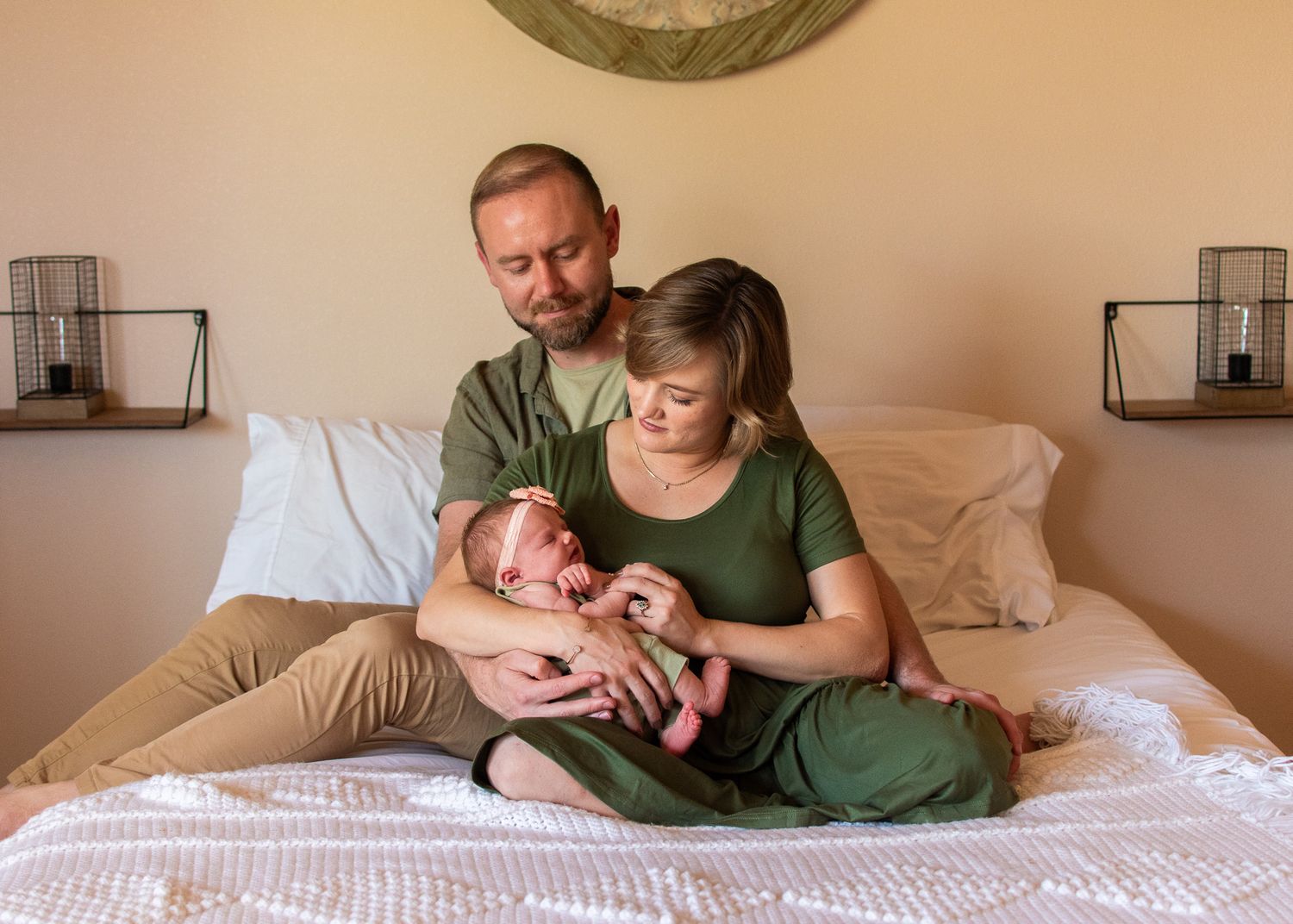 family, neutral, bed, newborn