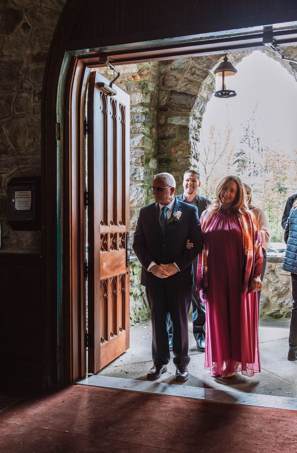 Cragsmoor stone church wedding ceremony in Hudson Valley NY