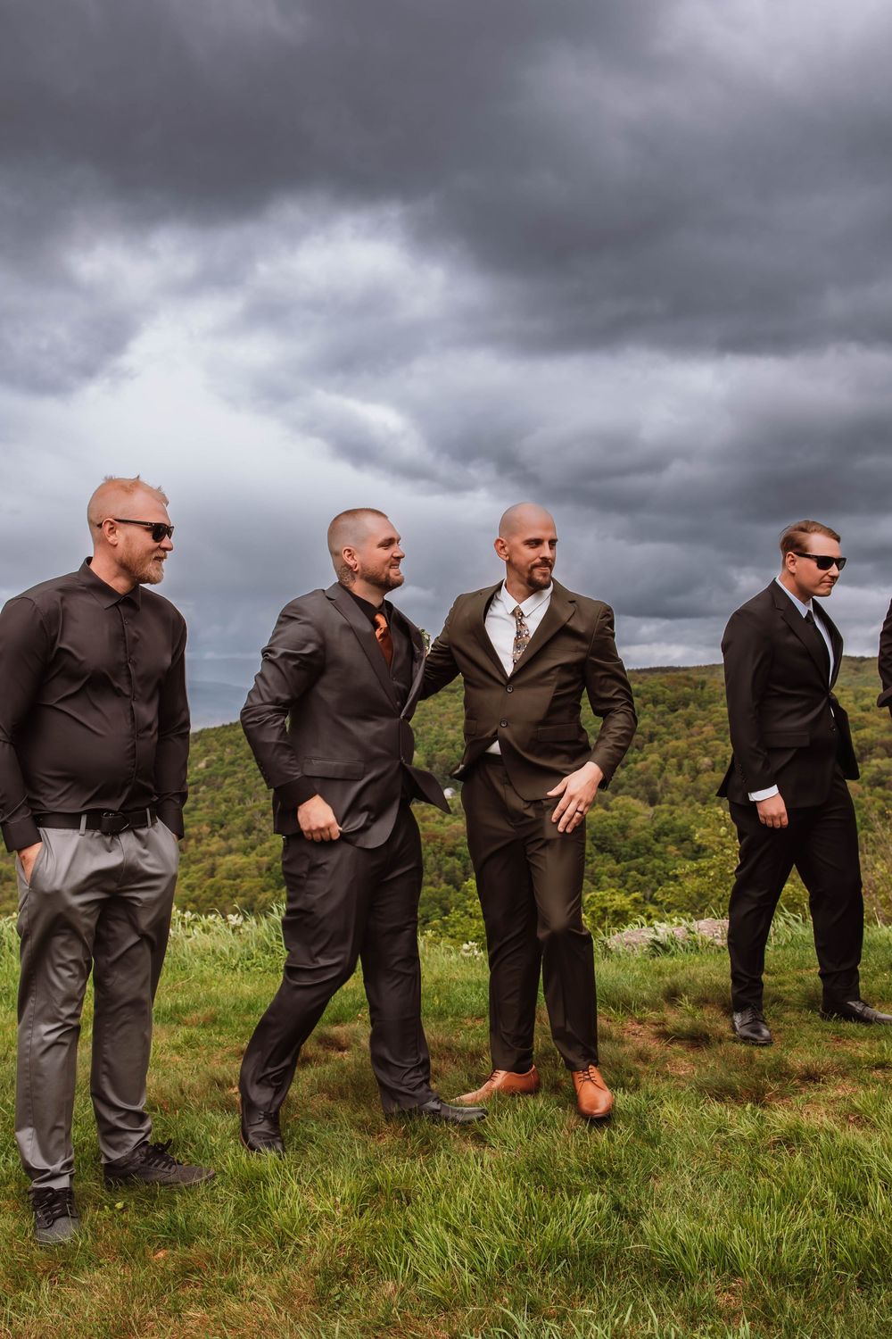 Groom candid wedding portraits with mountain views in the hudson valley NY