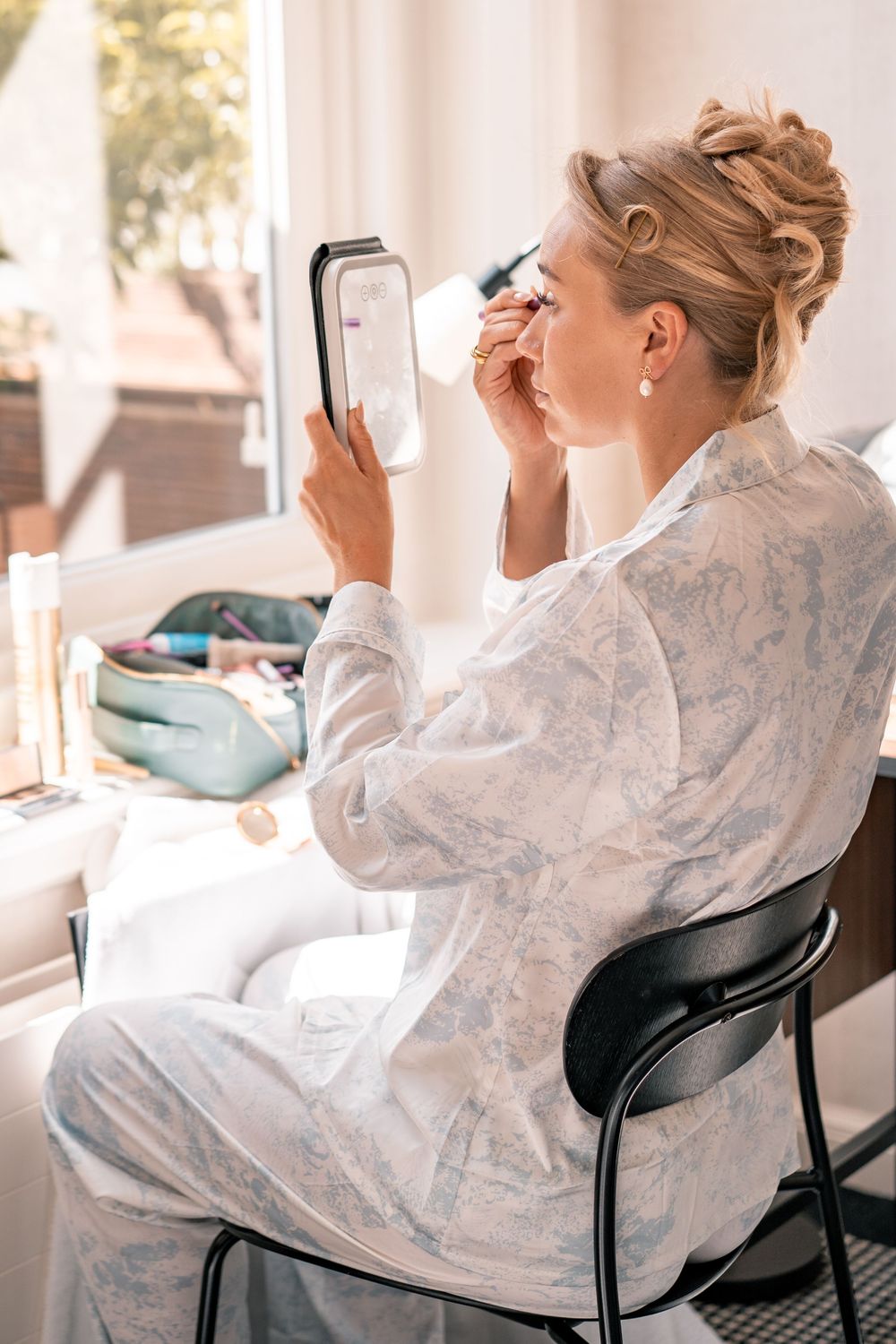 LONDON WEDDING PHOTOGRAPHER - BRIDAL PREP WEDDING MORNING PHOTOS