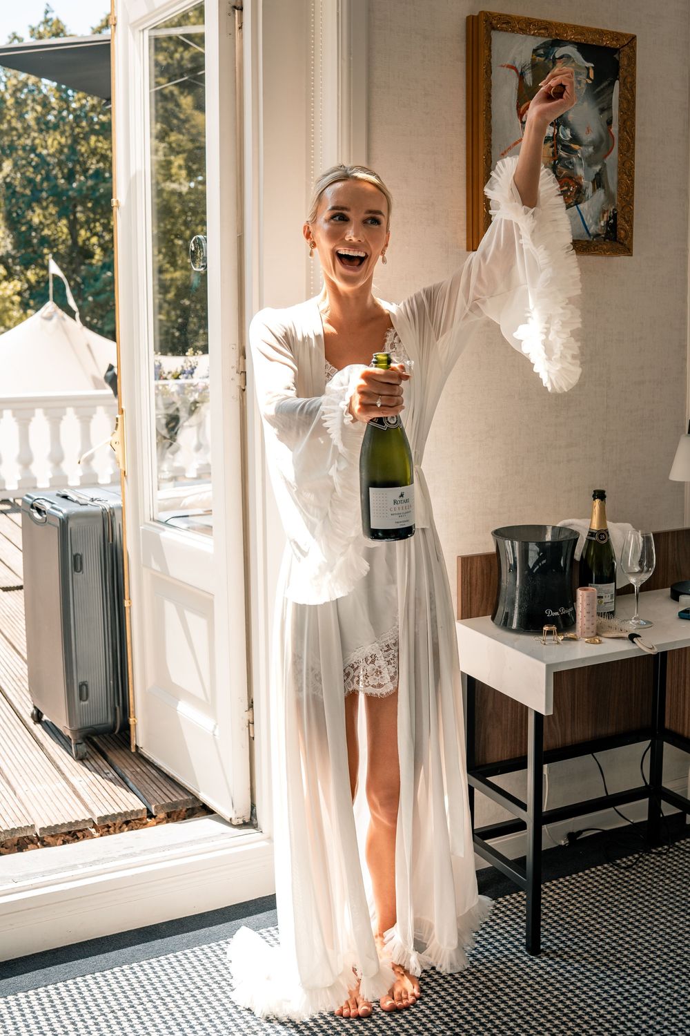 LONDON WEDDING PHOTOGRAPHER - BRIDAL PREP WEDDING MORNING PHOTOS ABI VINCENT PHOTOGRAPHY