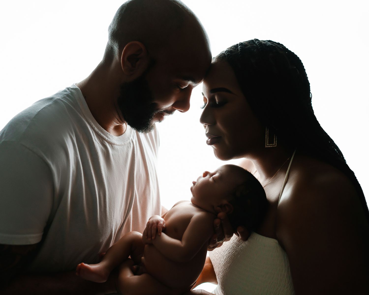 Newborn photography studio located in between Atlanta, Georgia and Birmingham, Alabama with full service photo studio.
