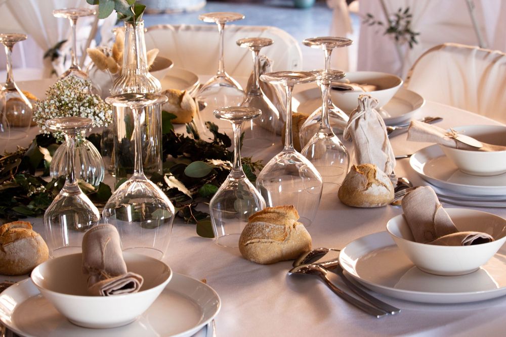 Photographe portrait et famille dans le Grésivaudan et en Isère - décoration de table de mariage
