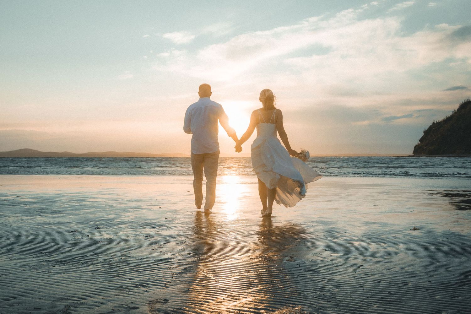 Elopement in Croatia
Croatia elopement photographer
Adventure elopement Croatia
Intimate wedding Croatia
Destination elopement Croatia
Elope