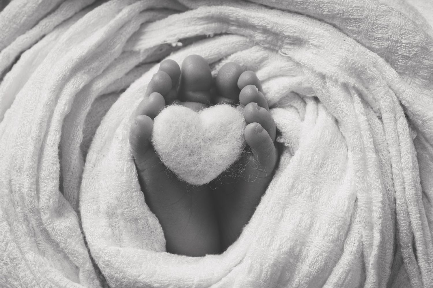 midland tx newborn photographer Midland TX newborn wrapped baby session photographers midland tx baby toes felt heart newborn mini session