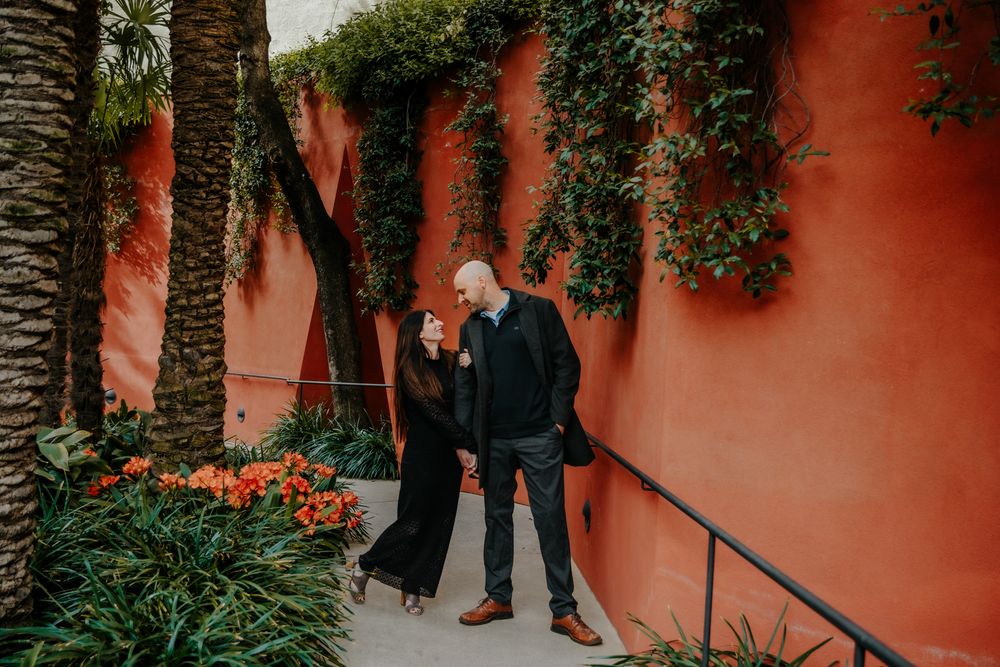Holding hands in the exotic garden of Casa Vicens