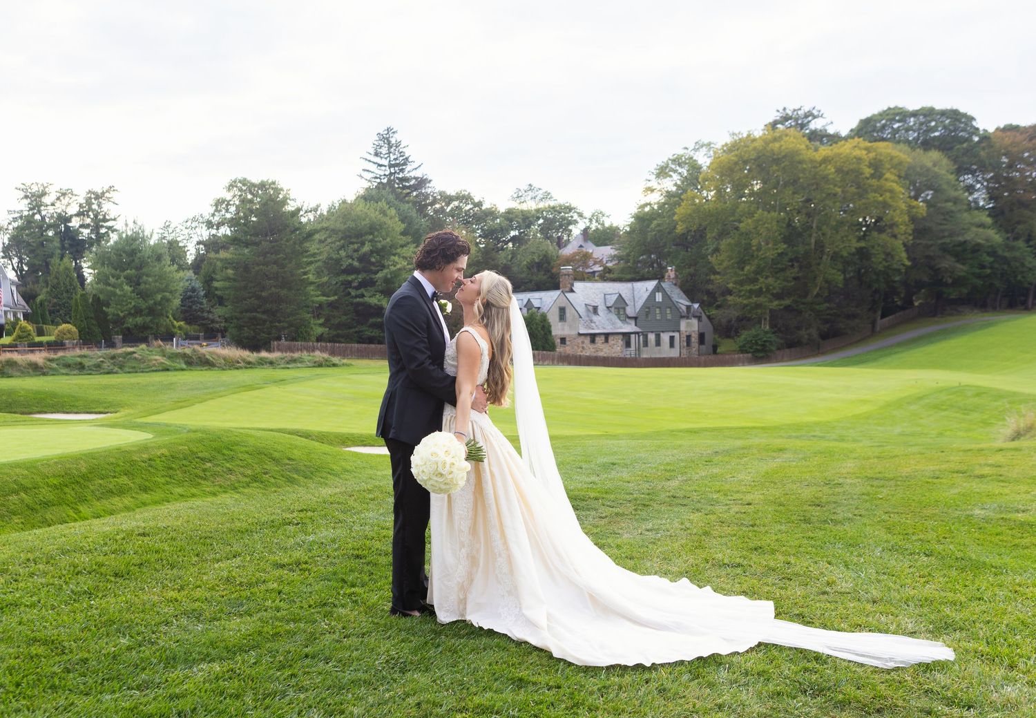Apawamis club wedding photos