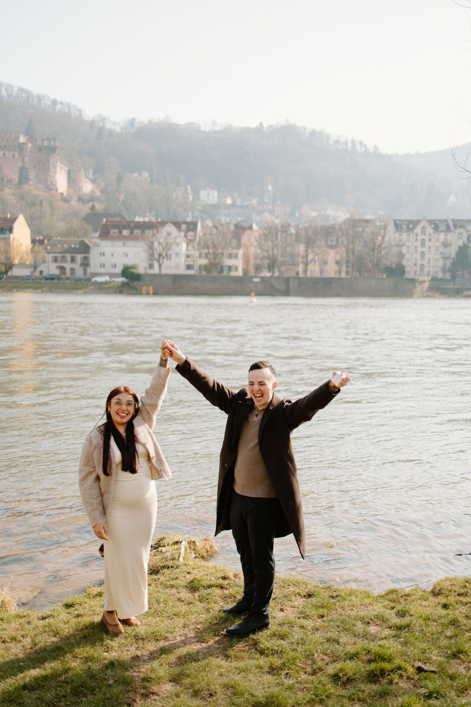 Heidelberg Proposal Photography, Couple in front of Heidelberg Castle during Proposal, Engagement at Nectar River in Heidelberg,