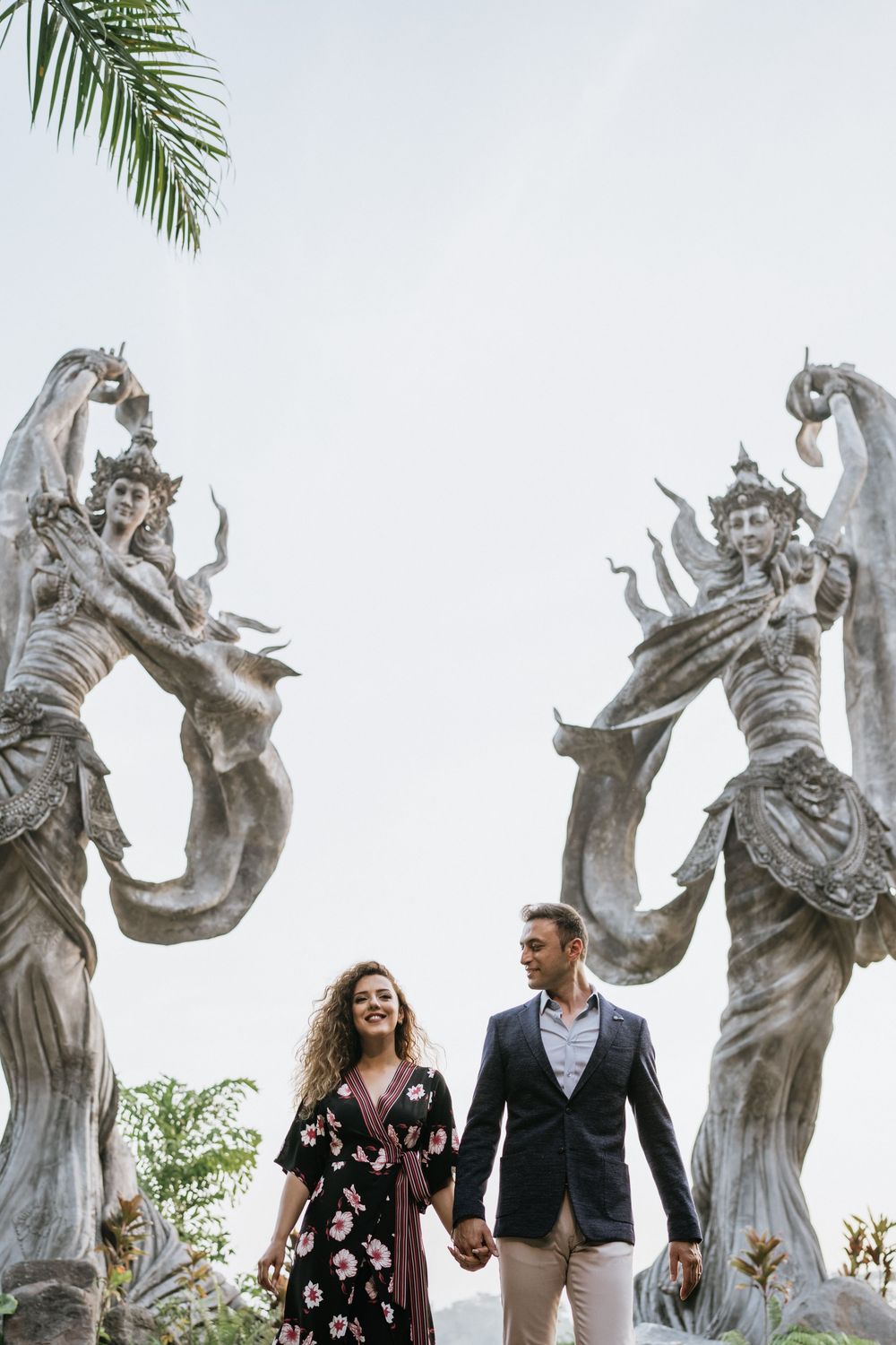 Romantic couple photoshoot in Bali at Taman Dedari Ubud