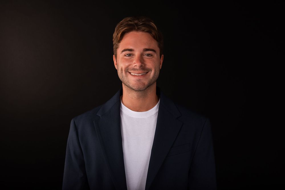 for Business Profile - LinkedIn - Website Studio Photos in Split Photo Agency