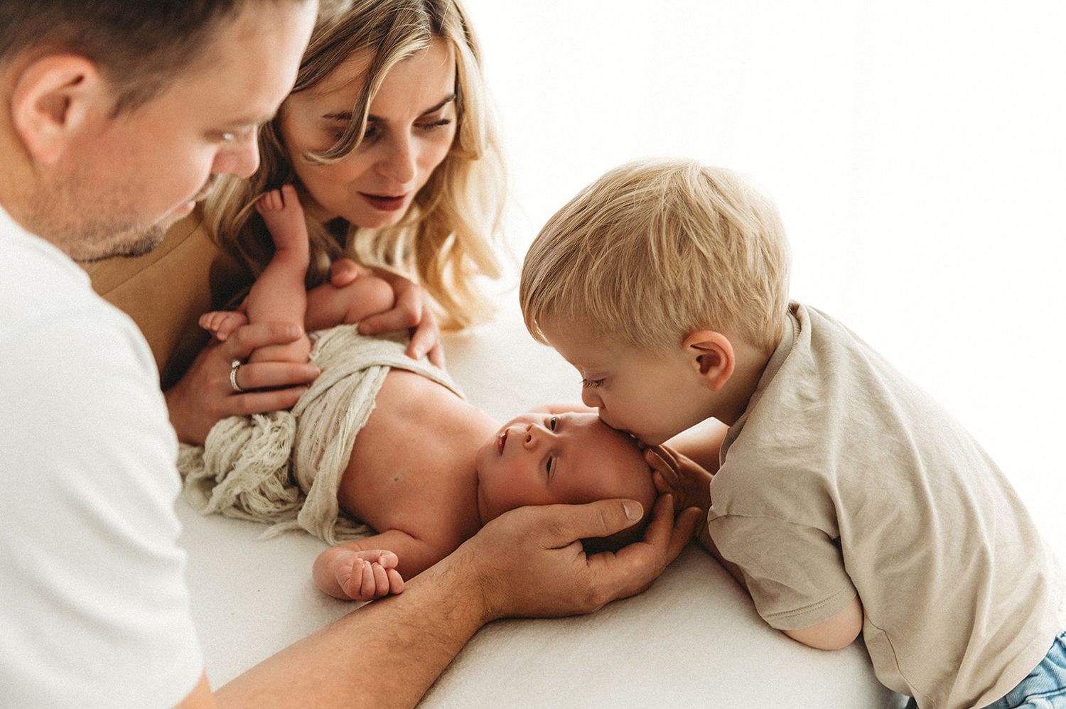 Newborn photographer Pembrokeshire