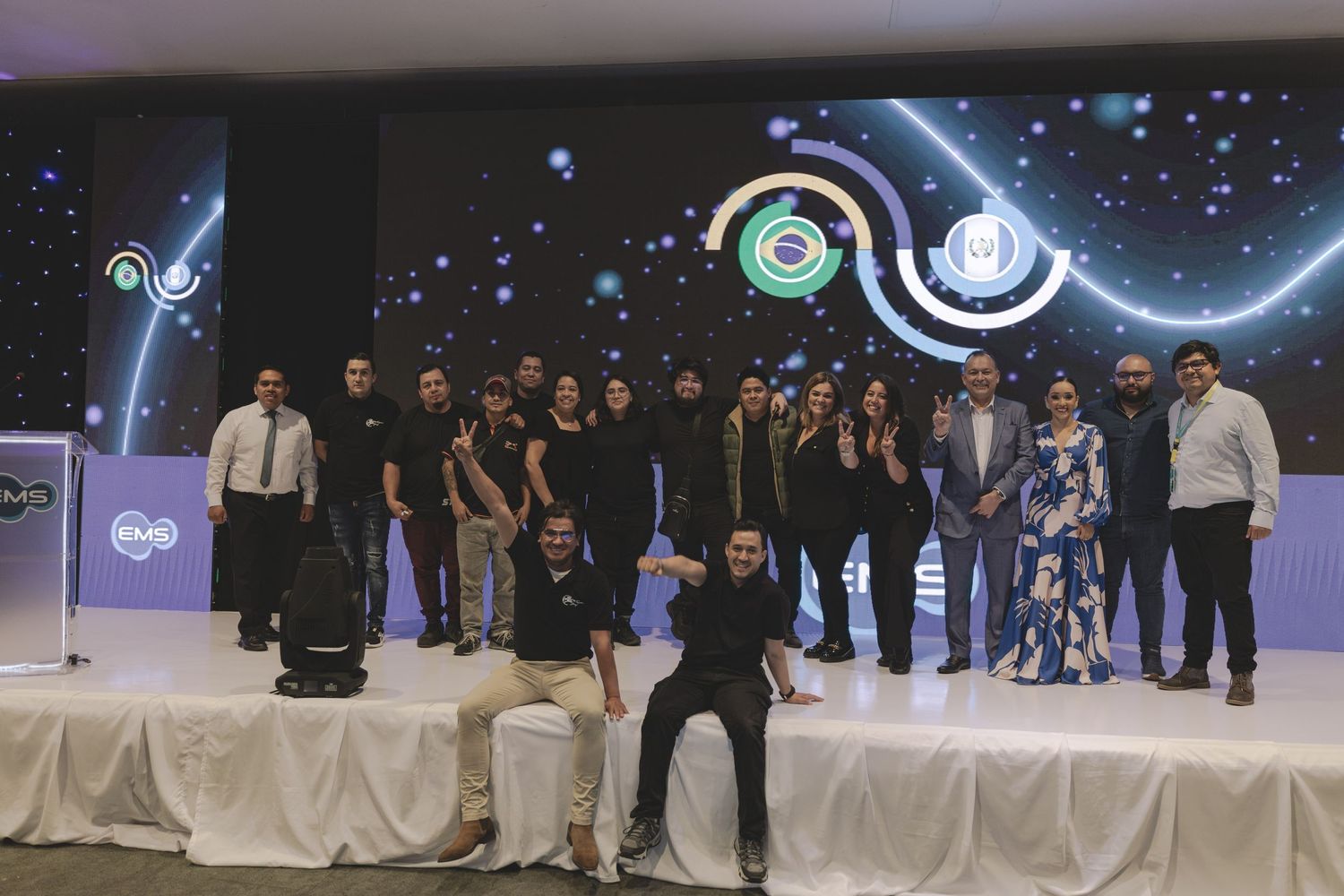 Intérprete simultánea trabajando en un congreso en Antigua Guatemala