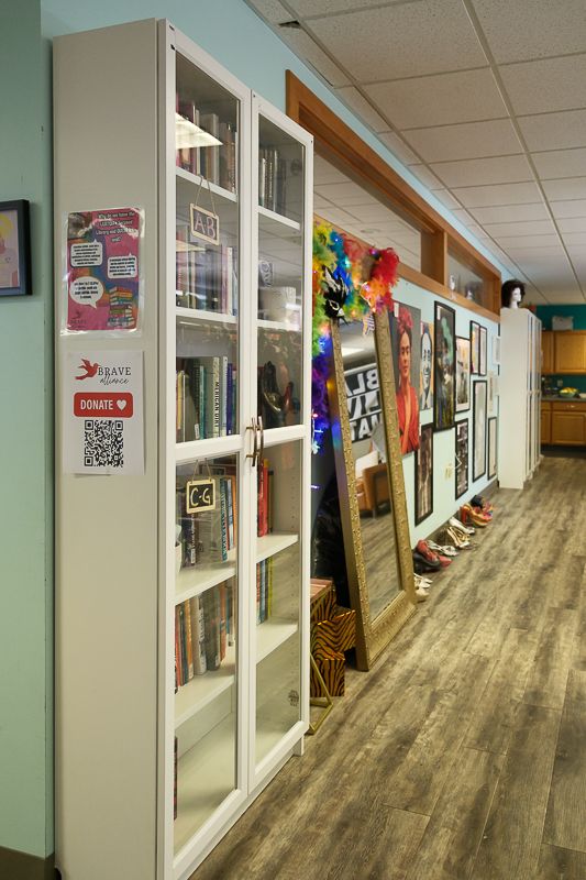 brave-alliance-fort-wayne-indiana-lgbtqia+-photographer-photography-photos-community-space-place-events-meetings-help-resources-1014