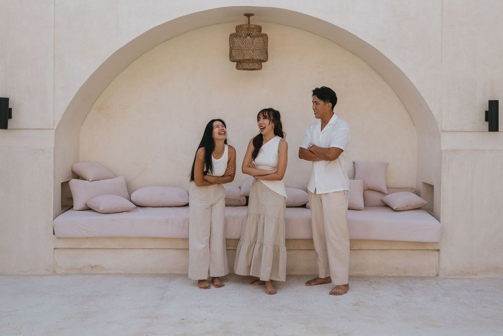 Group photoshoot in Seminyak Bali at Villa Vienna with modern villa setting