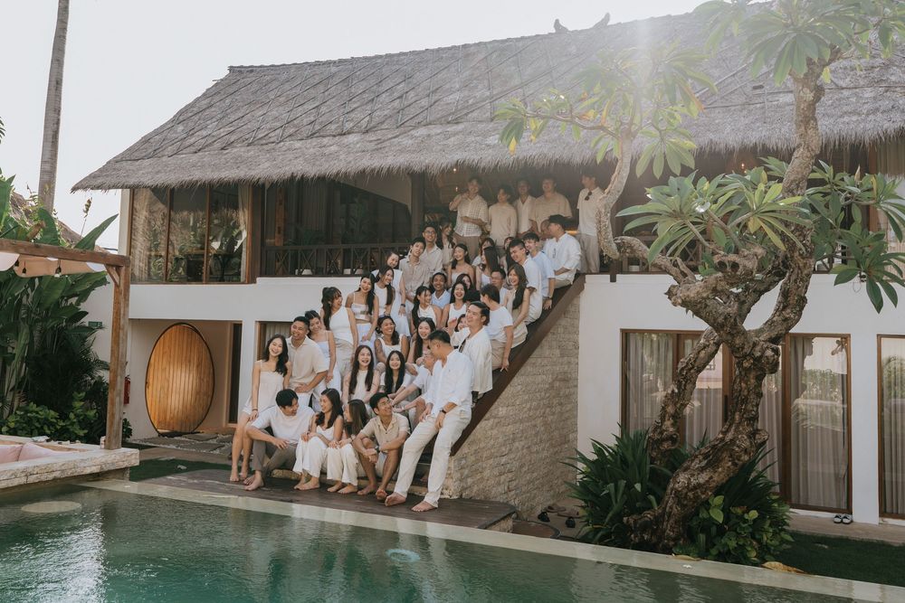 Group photoshoot in Seminyak Bali at Villa Vienna with modern villa setting