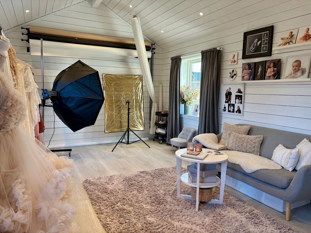 Fotostudio. Trekanten i Kalmar, Småland. Familjefotografering. Gravidfotografering.