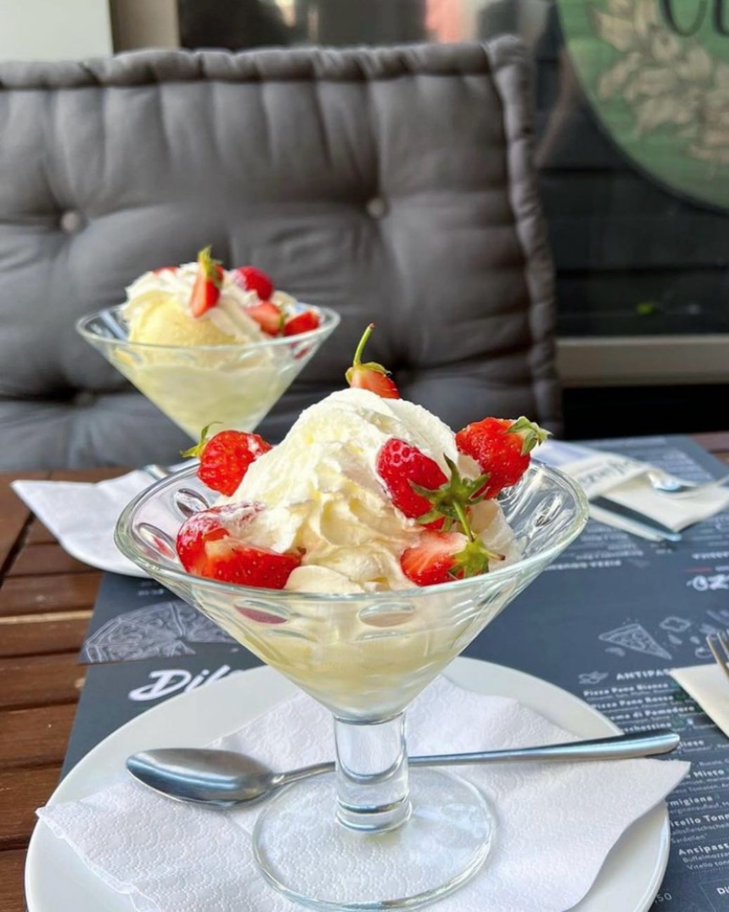 Difonzo Eat & Market
Krendelstr. 26 
Isernhagen / Altwarmbüchen
Nachtisch 
Dessert
Gelato
Bistro
Italian Fine Food