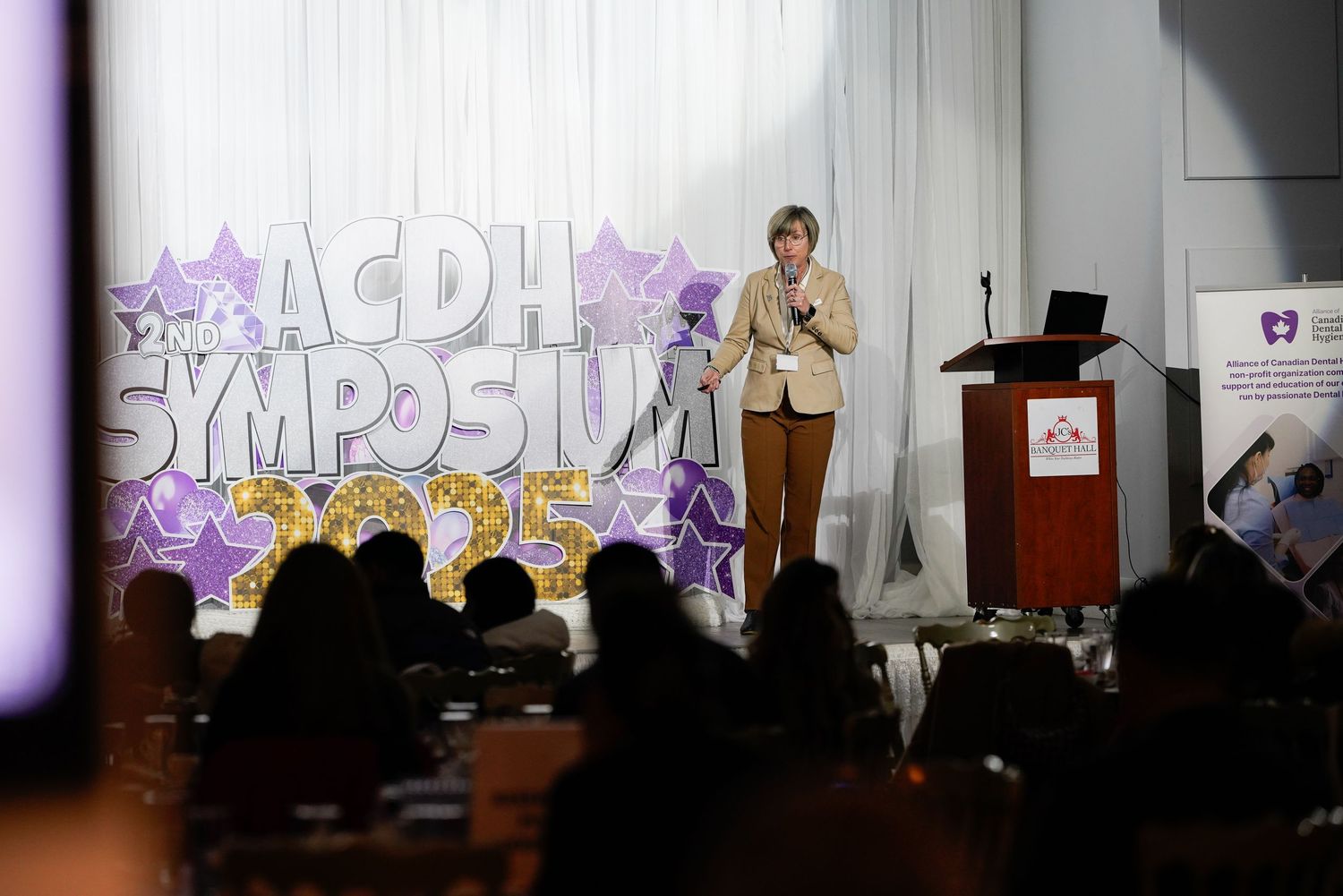 Corporate event photo by photographer pm2media