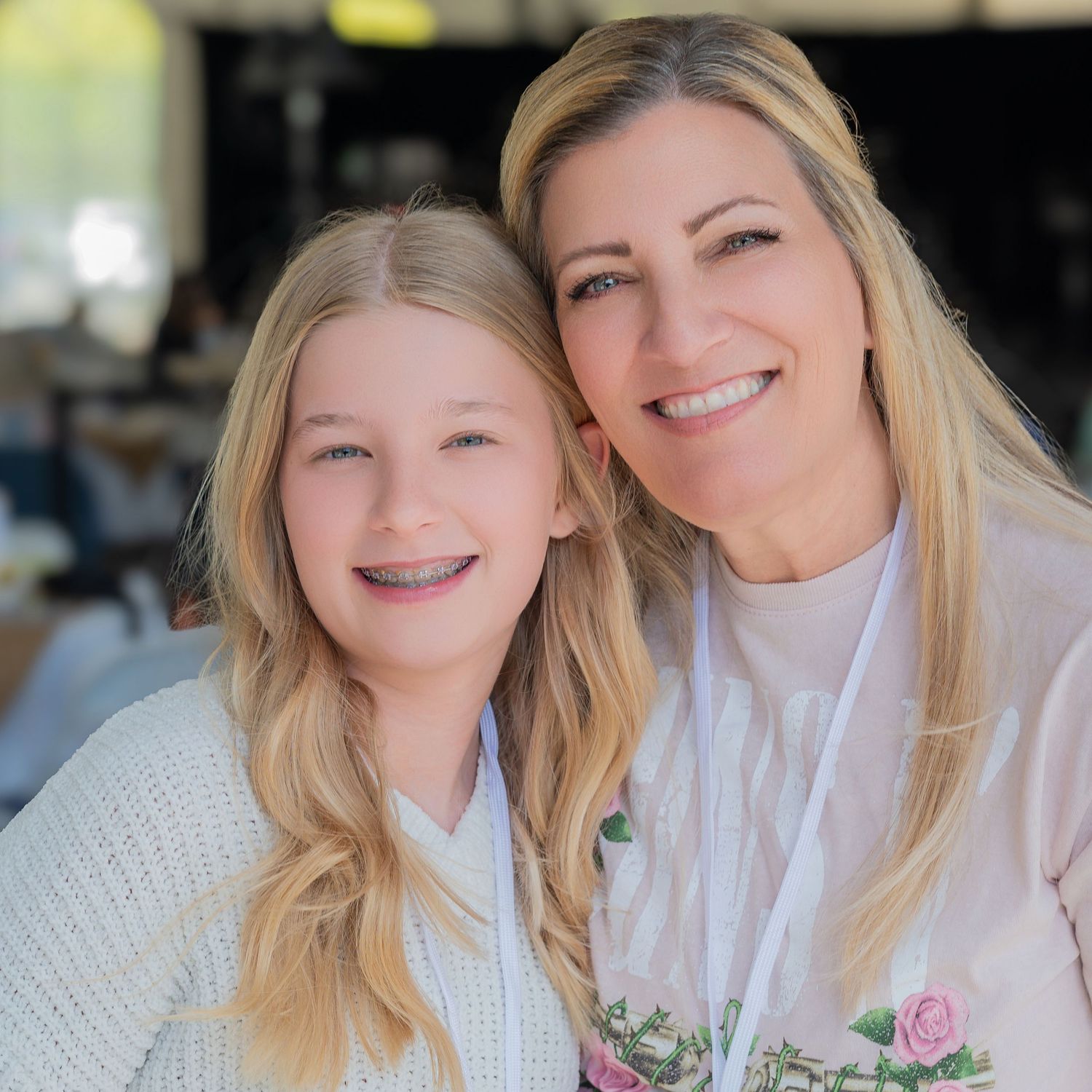 Candid portrait of mother and daughter at event. #eventphotography #eventphotographer #photographer #portraitphotographer
