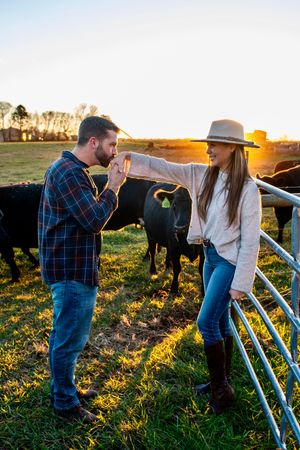 Knoxville Engagement Photographer
Knoxville Wedding Photographer
Courtney Haskins
Courtney Renee Images
Tennessee Wedding Photographer