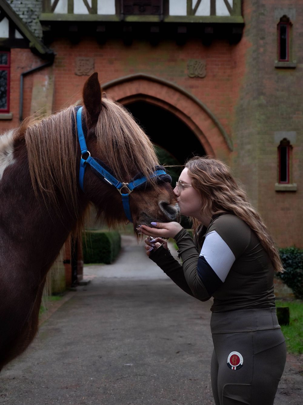 Owner and horse portrait nottingham bestwood park