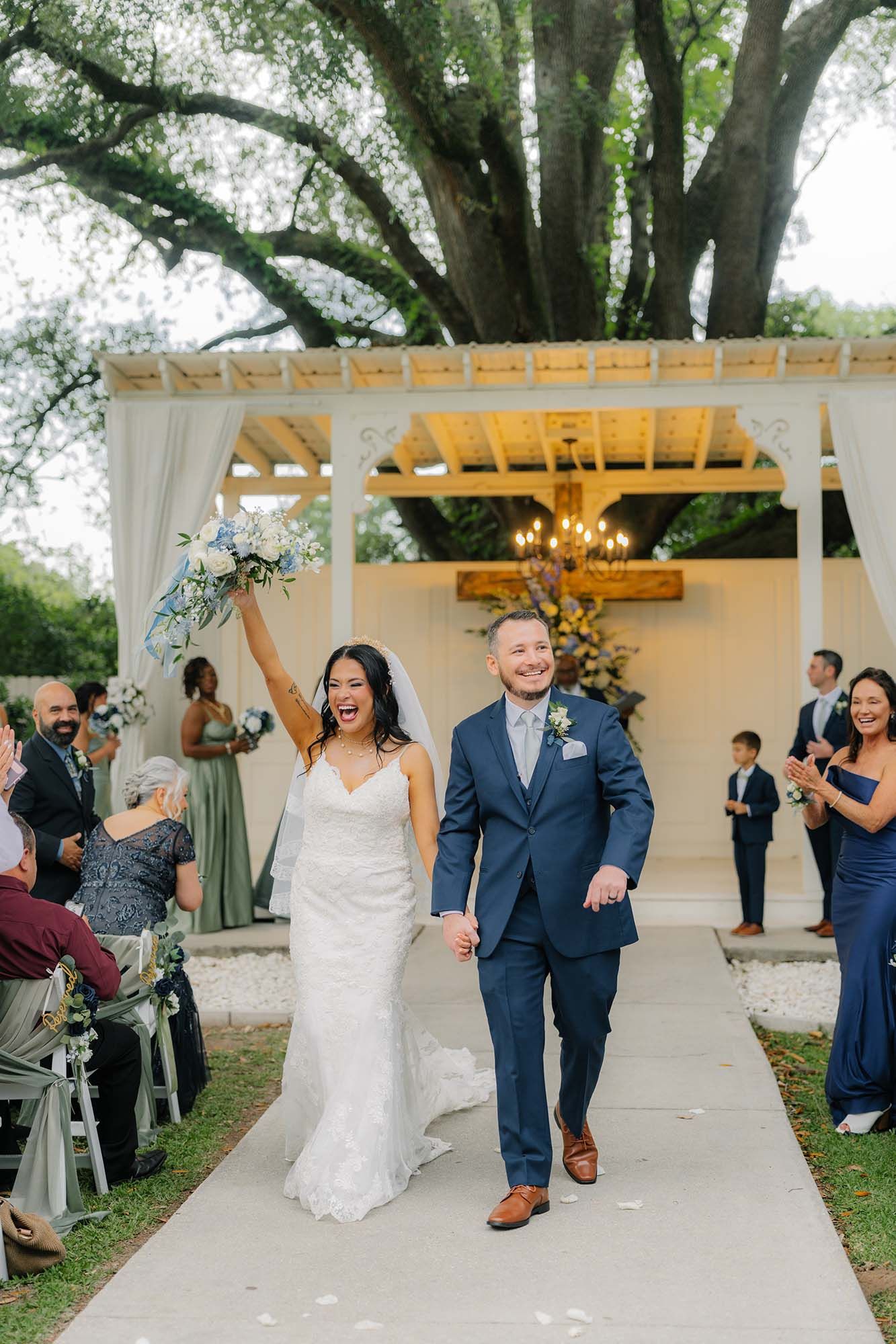 New Orleans Wedding Photographer, Baton Rouge Wedding Videographer, Elopement, The Oaks, Pin Oak, Ponchatoula Wedding