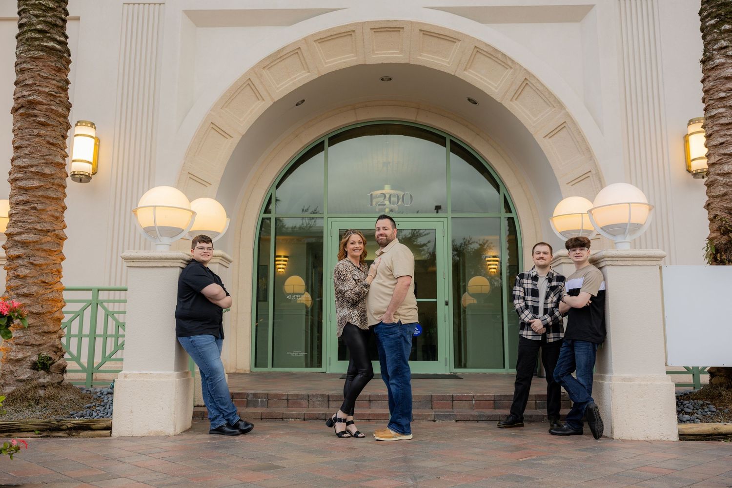 Family photoshoot picture at las Olas in fort lauderdale