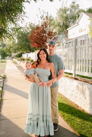 W 2nd St. Green River Family Session