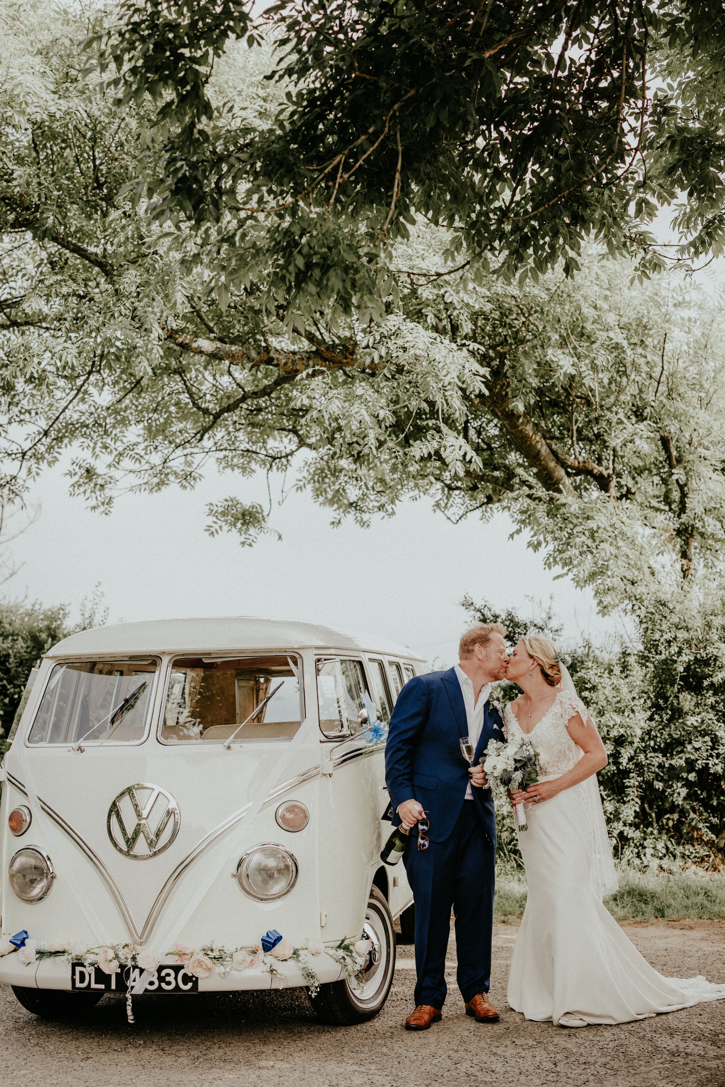 Cornwall and Devon wedding & Elopement photography by Olivia Rossi Photography - Creative wedding photography - Caerhays estate Weddings